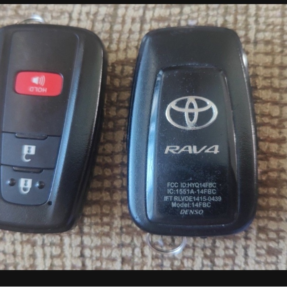Toyota RAV4 Key Fob
